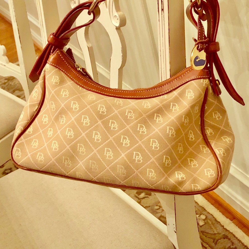 Dooney & Bourke handbag